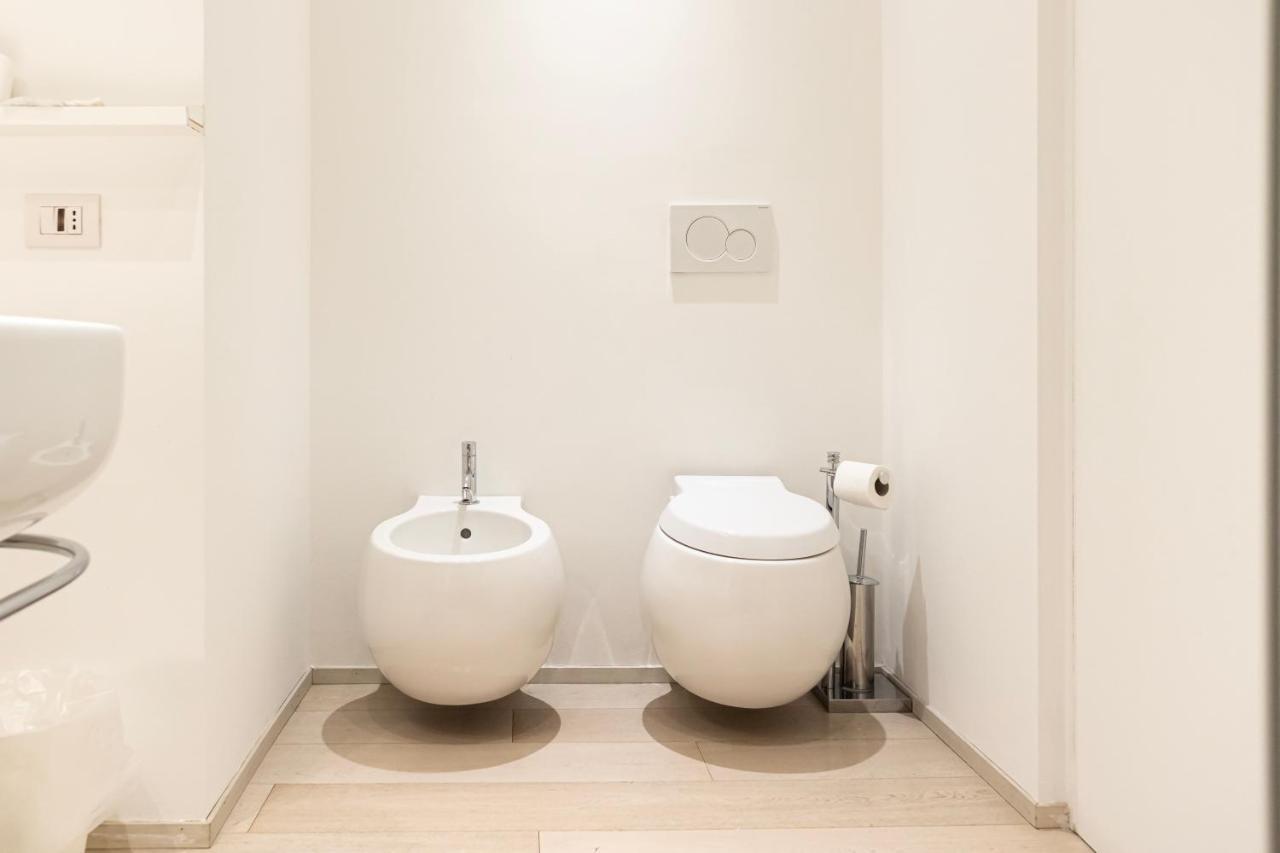 Elegante E Spazioso Quadrilocale In Porta Venezia Milán Exteriér fotografie