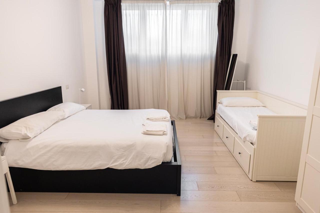Elegante E Spazioso Quadrilocale In Porta Venezia Milán Exteriér fotografie